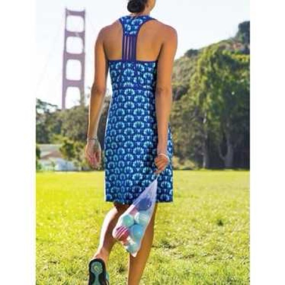 Title nine Dresses & Skirts - Title Nine Scallop Print Activewear Dress
